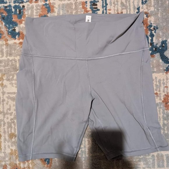 Lululemon size 12 lot - Picture 2 of 4